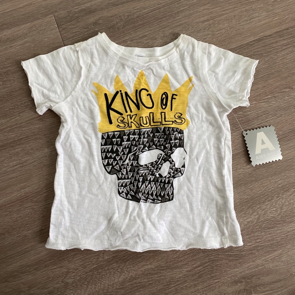 *NEW* Amy Coe Skull tee size 3T